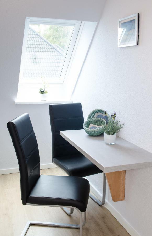 Ferienwohnungen Familie Jensen Husum  Extérieur photo