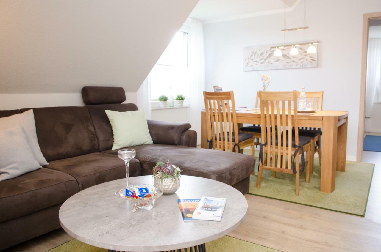 Ferienwohnungen Familie Jensen Husum  Extérieur photo